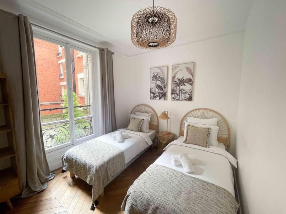 Charming 3 Bedroom Haussmannien In 17th Apartamento *