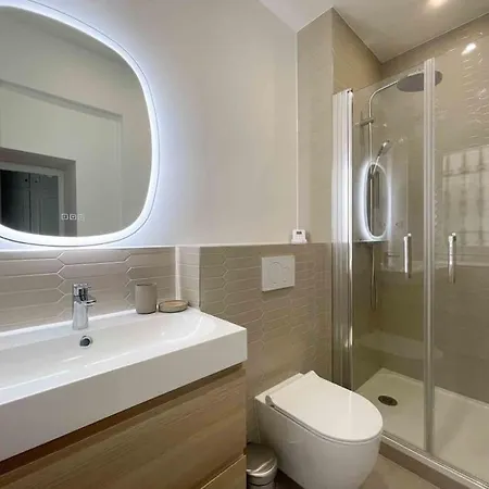 Charming 3 Bedroom Haussmannien Apartment In 17Th Paris Exterior foto